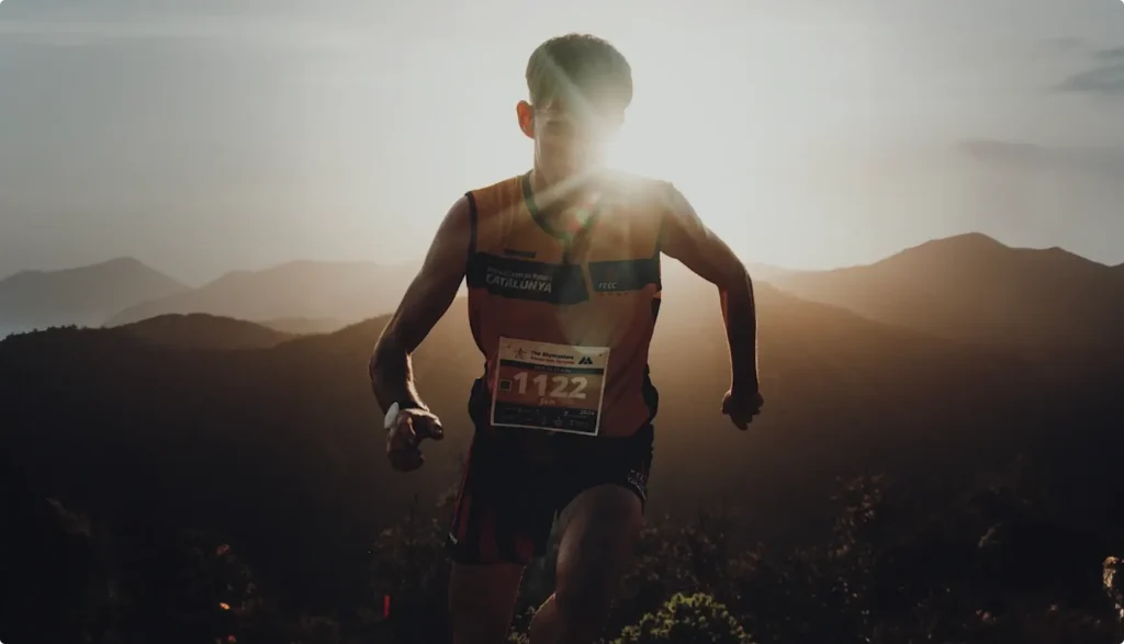 Salssa’s smart packaging also strengthens its brand narrative by sharing real athlete experiences